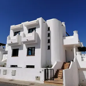 Hostal Surf Dream Surfhouse, Corralejo
